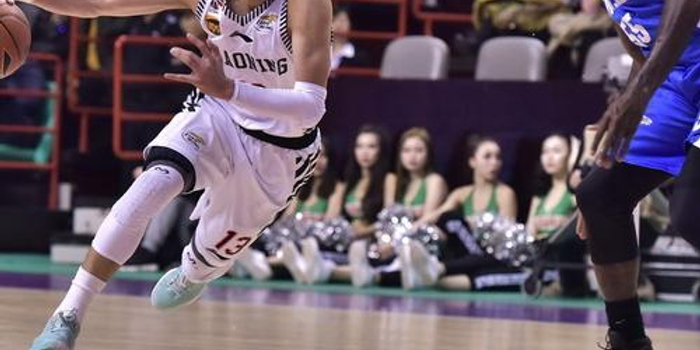 在新时代承 在新时代承