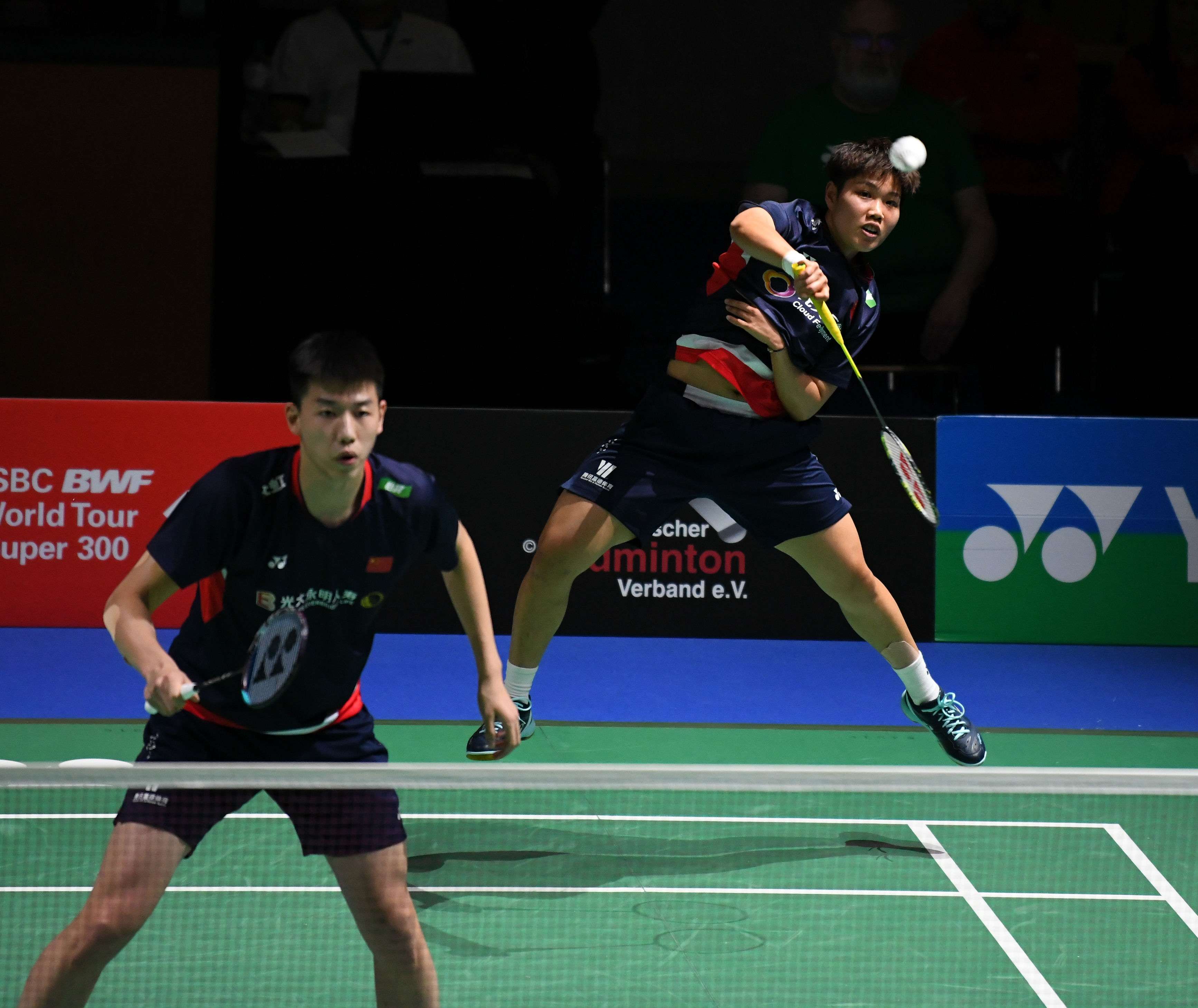 表现出痛苦 表现出痛苦